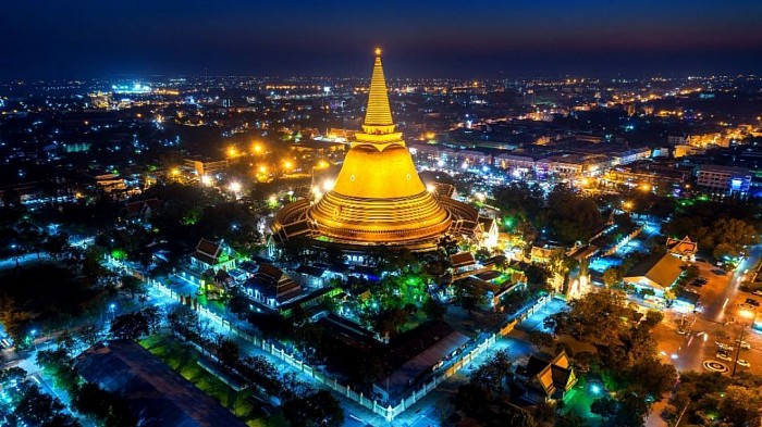 บริการแท็กซี่ 24 ชั่วโมง